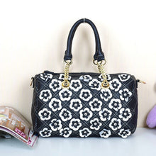 Cowhide Handbags Color Flower Handbags Puce Buckeye