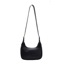 Retro Handbags Underarm Handbags Simple Fashion Handbags Shoulder Messenger Dumpling Bag Puce Buckeye
